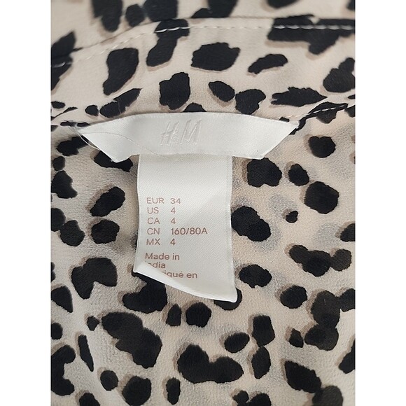 Y2K Leopard Animal Print Sleeveless Blouse Button Top Collared Tank | H&M Size 4 - Picture 3 of 5